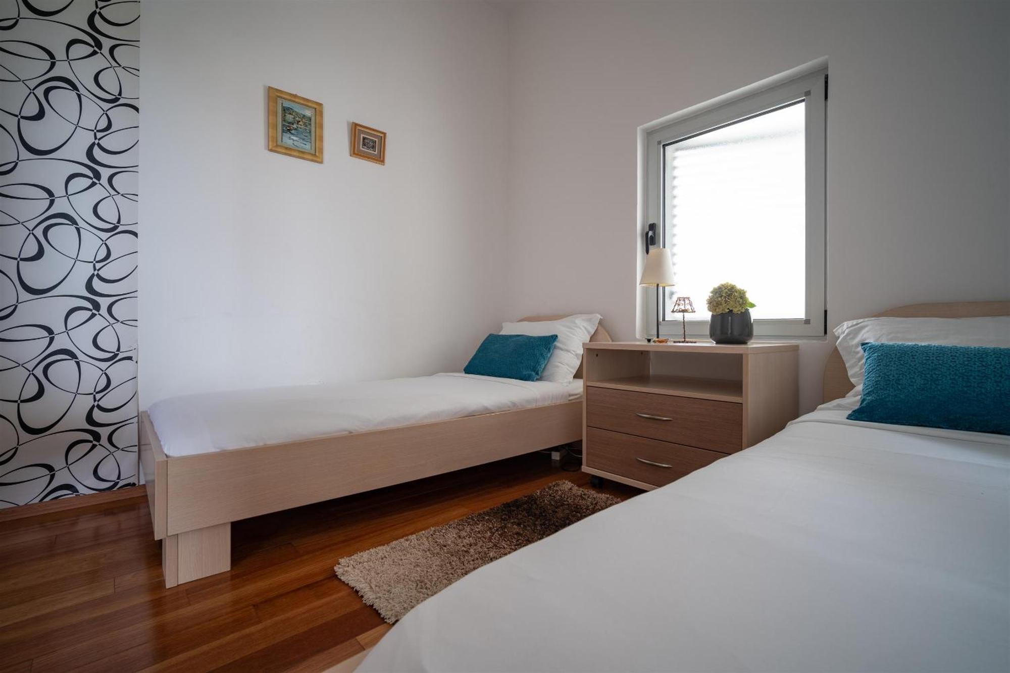Apartments Valbruna Ровинь Экстерьер фото