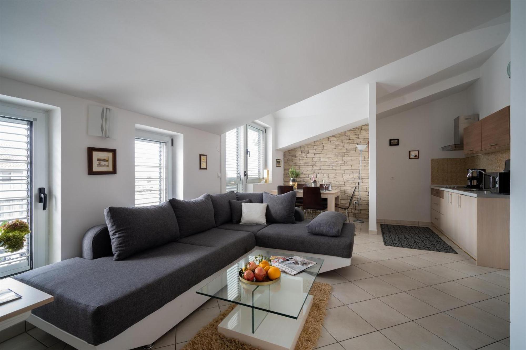 Apartments Valbruna Ровинь Экстерьер фото