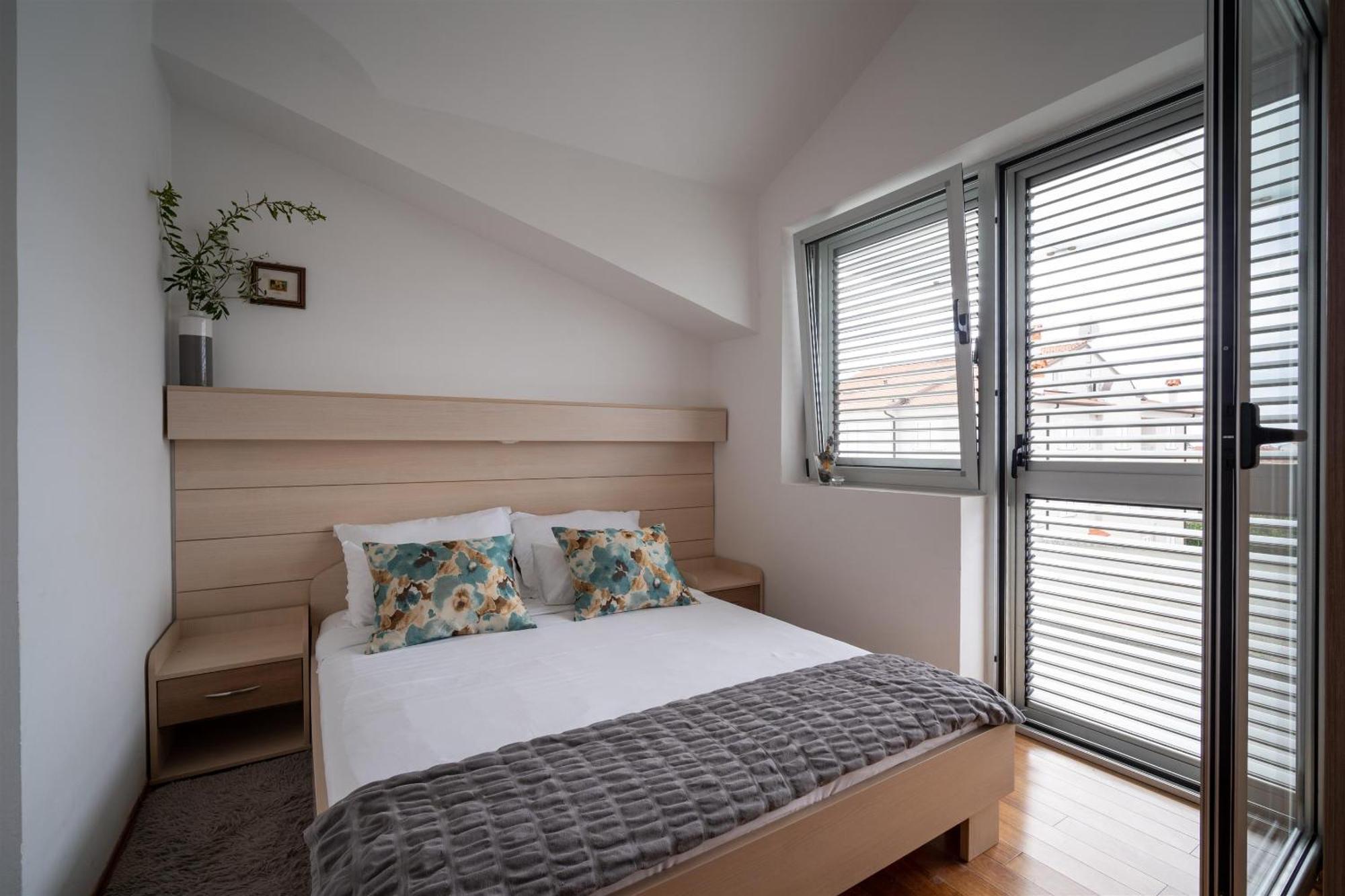 Apartments Valbruna Ровинь Экстерьер фото