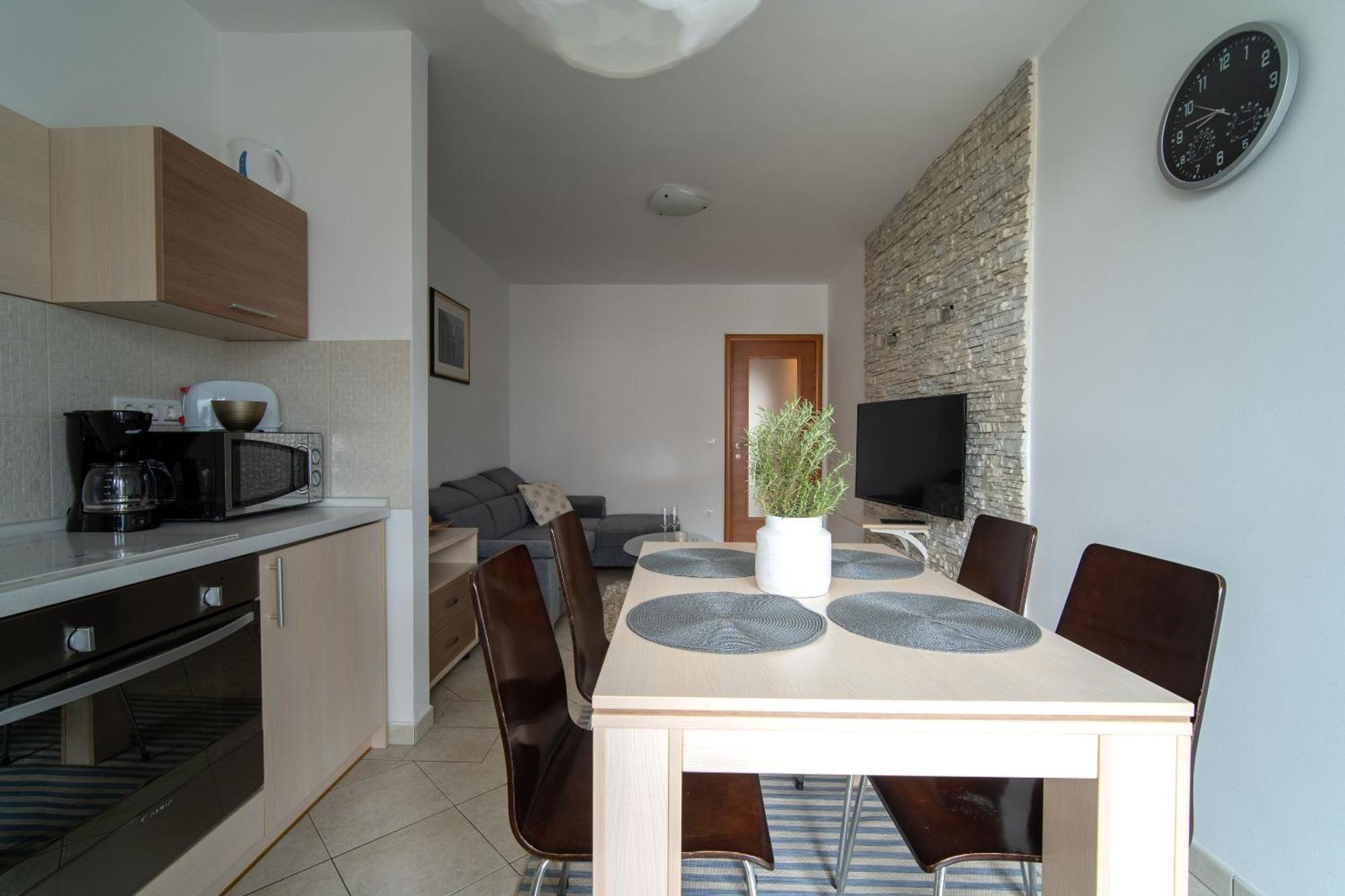 Apartments Valbruna Ровинь Экстерьер фото