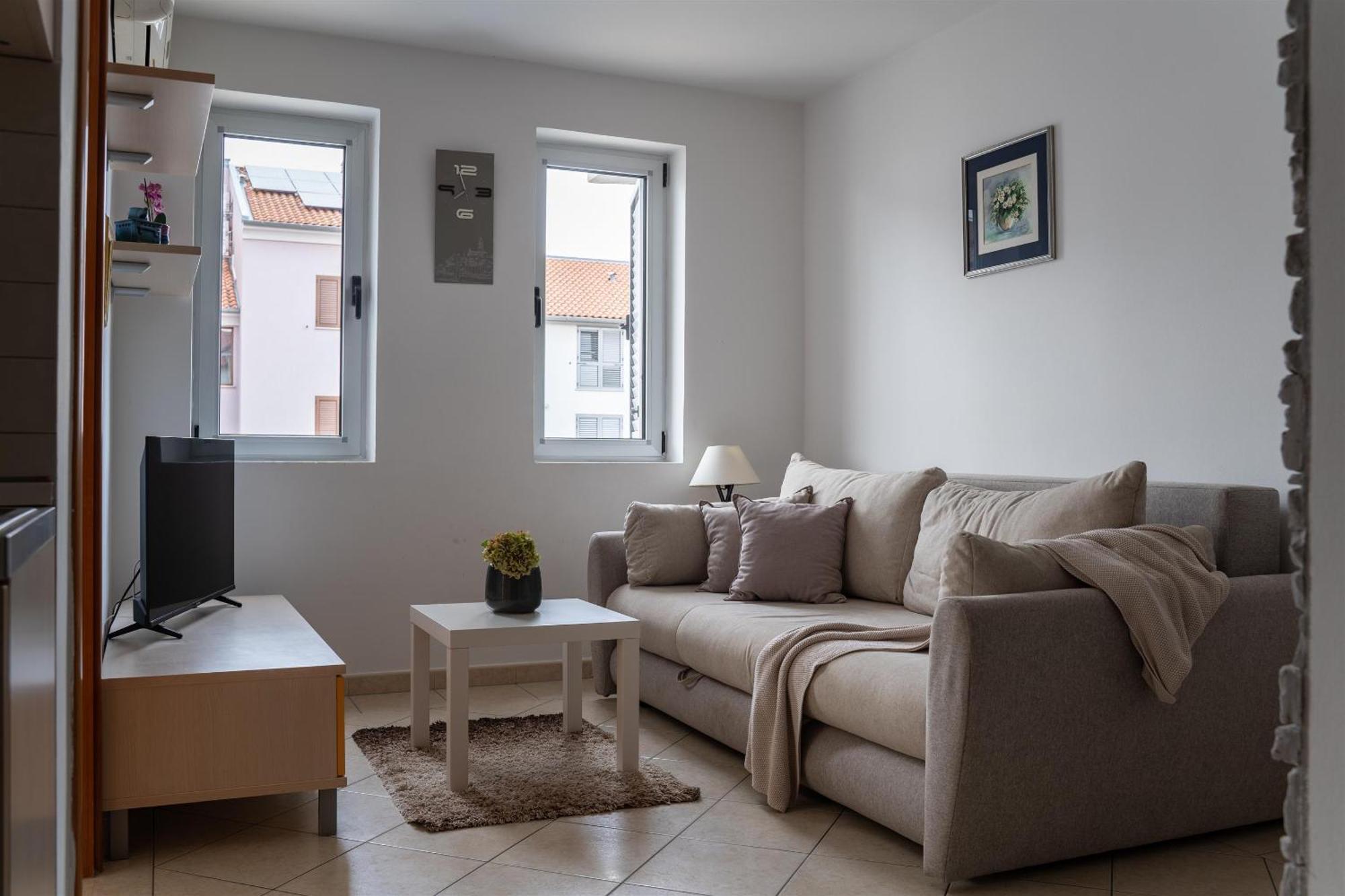 Apartments Valbruna Ровинь Экстерьер фото