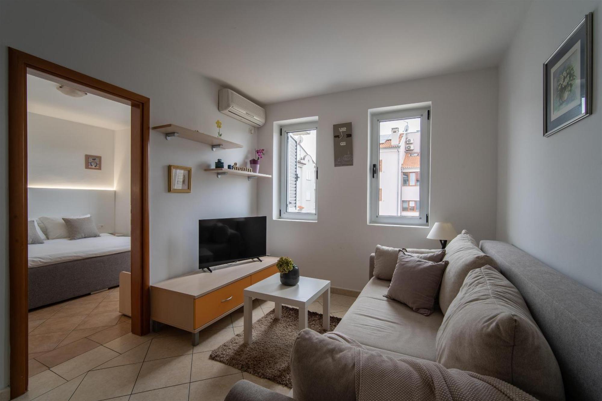 Apartments Valbruna Ровинь Экстерьер фото