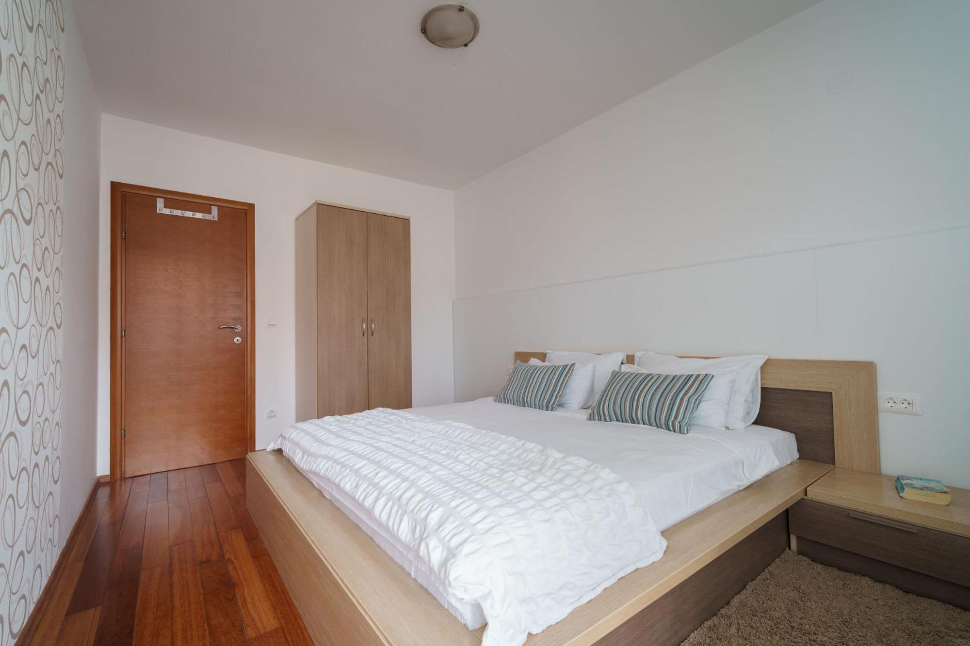 Apartments Valbruna Ровинь Экстерьер фото