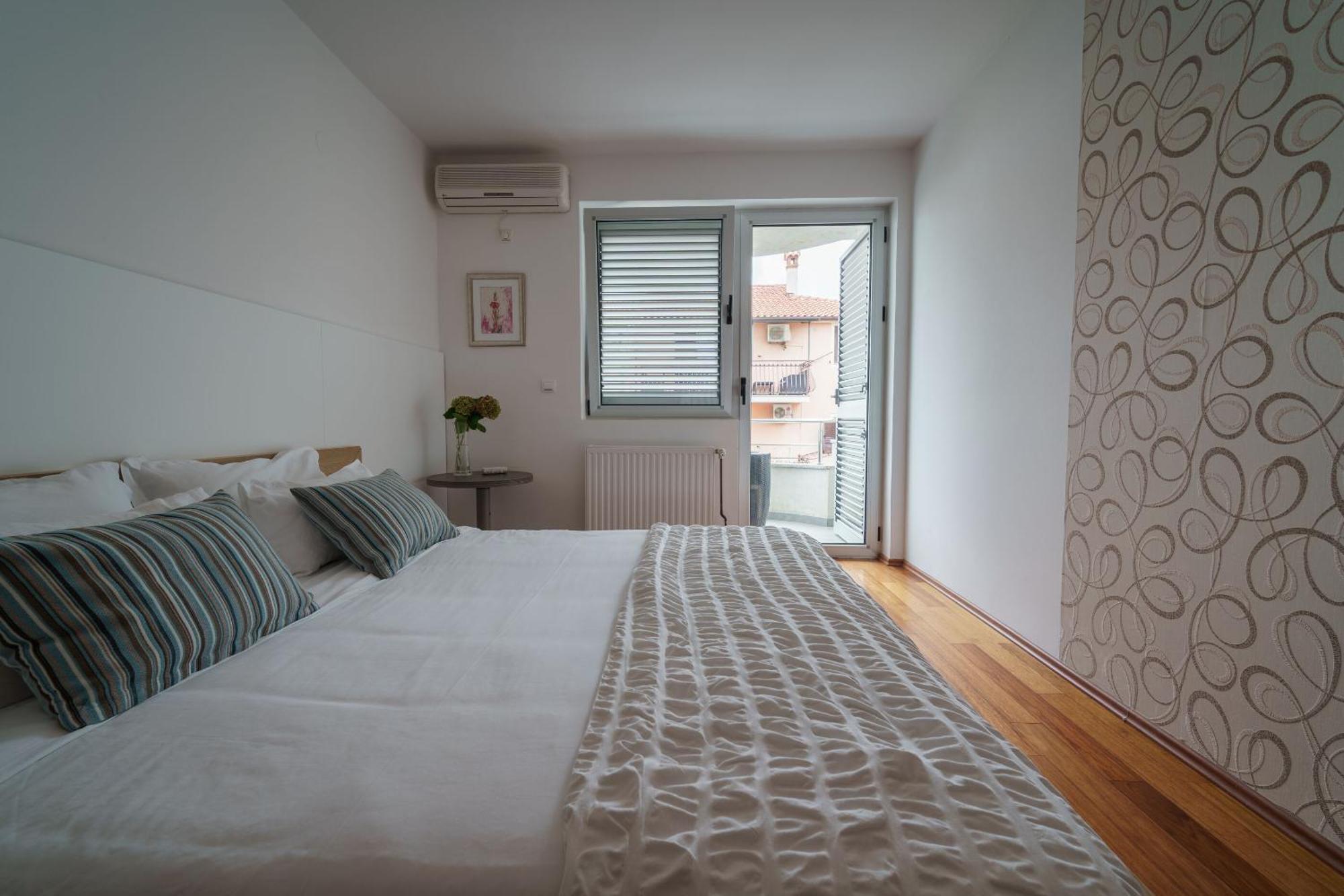 Apartments Valbruna Ровинь Экстерьер фото