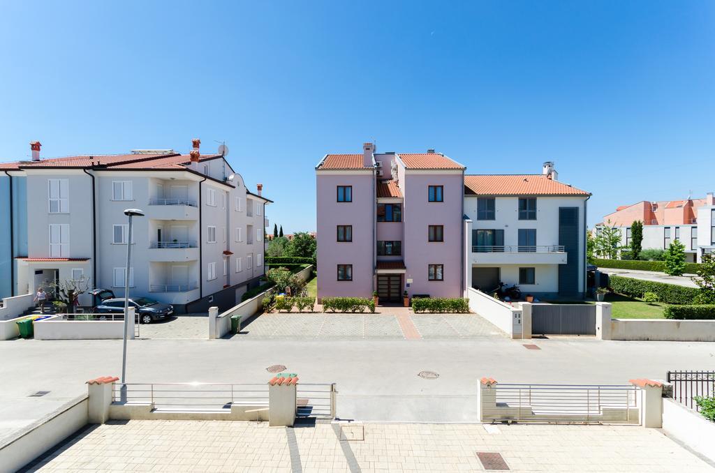 Apartments Valbruna Ровинь Экстерьер фото