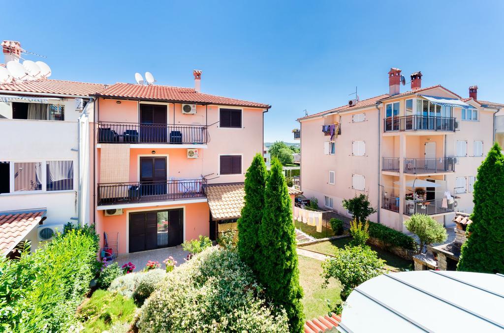 Apartments Valbruna Ровинь Экстерьер фото